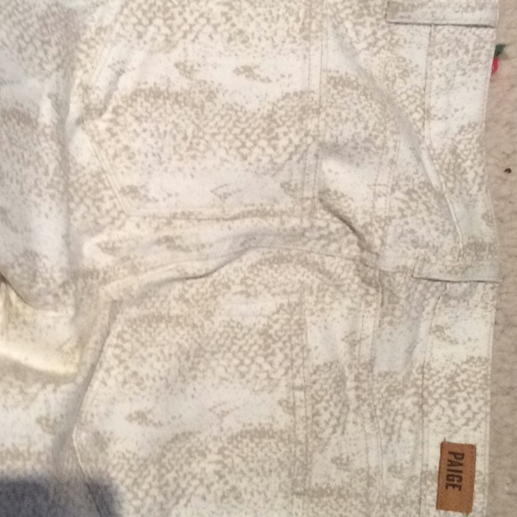 Snake pattern creamy white jeans - Picture 5 of 5